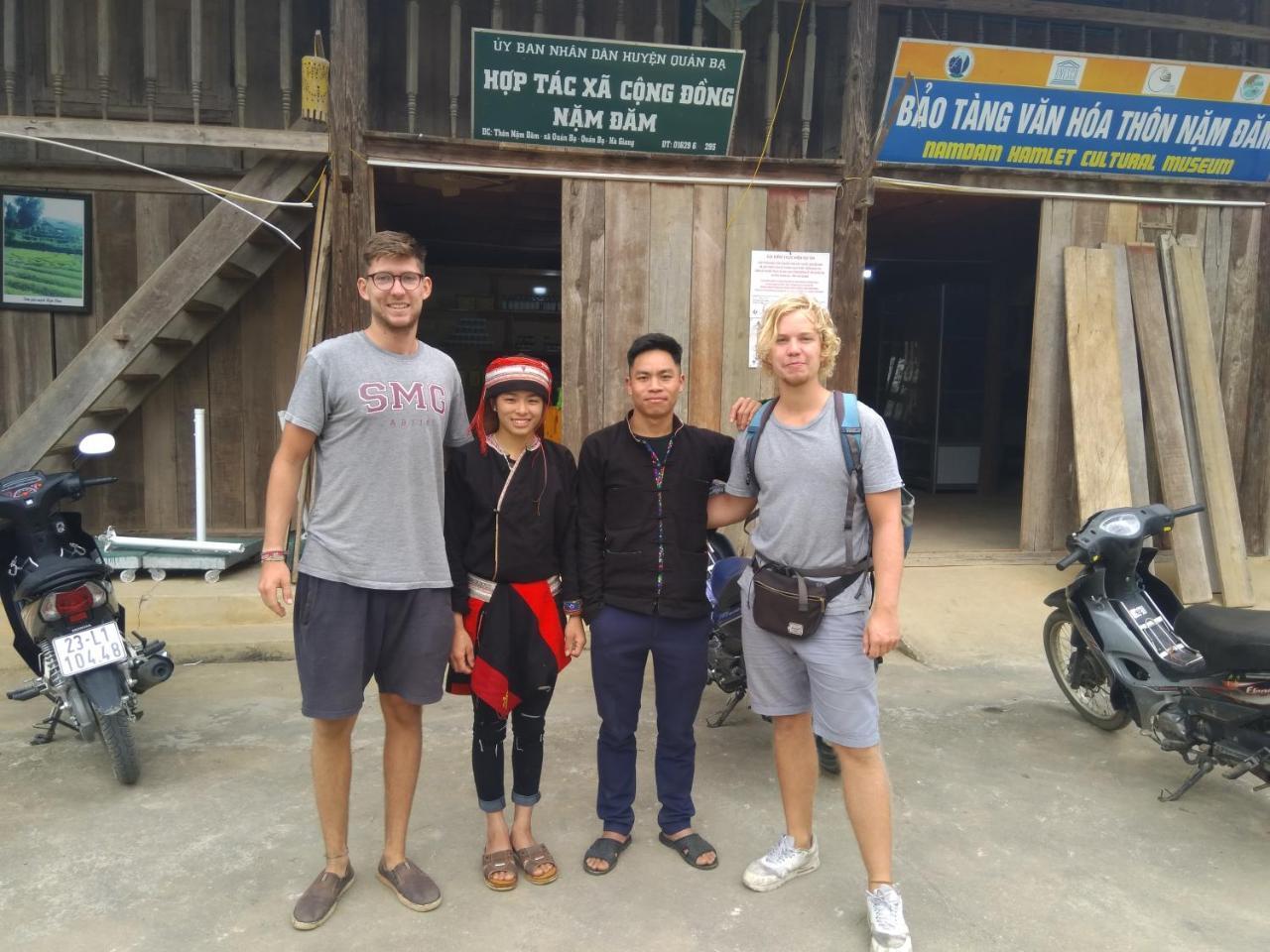 Toong Homestay 河江 外观 照片